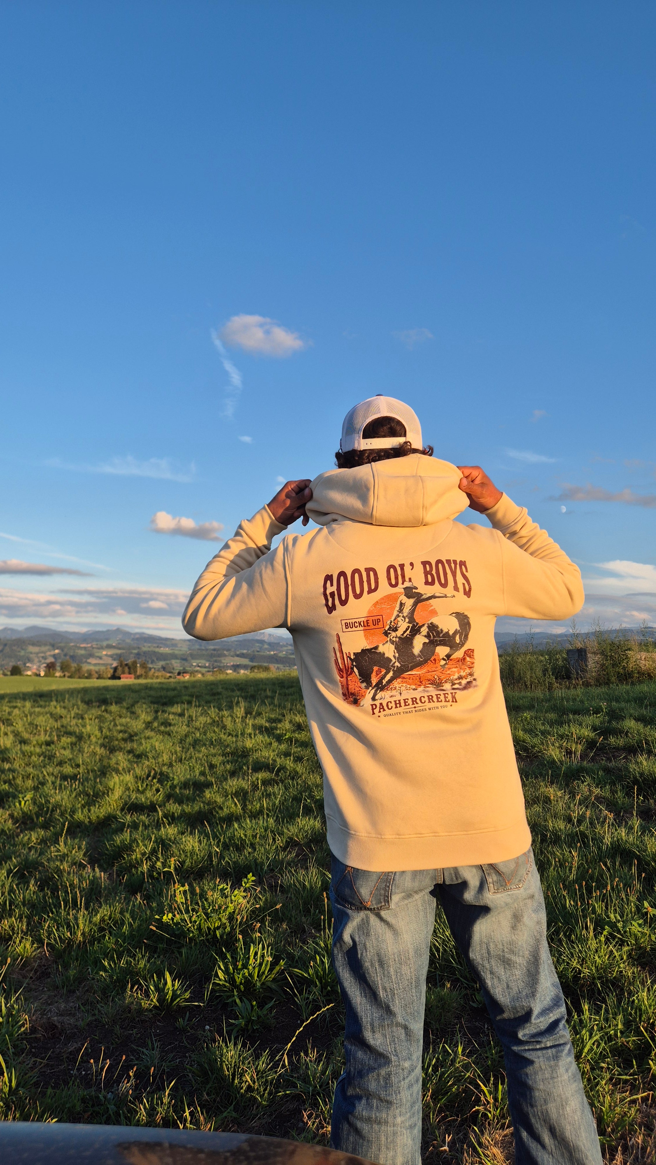 Good Ol' Boys Hoodie in Beige, Backprint