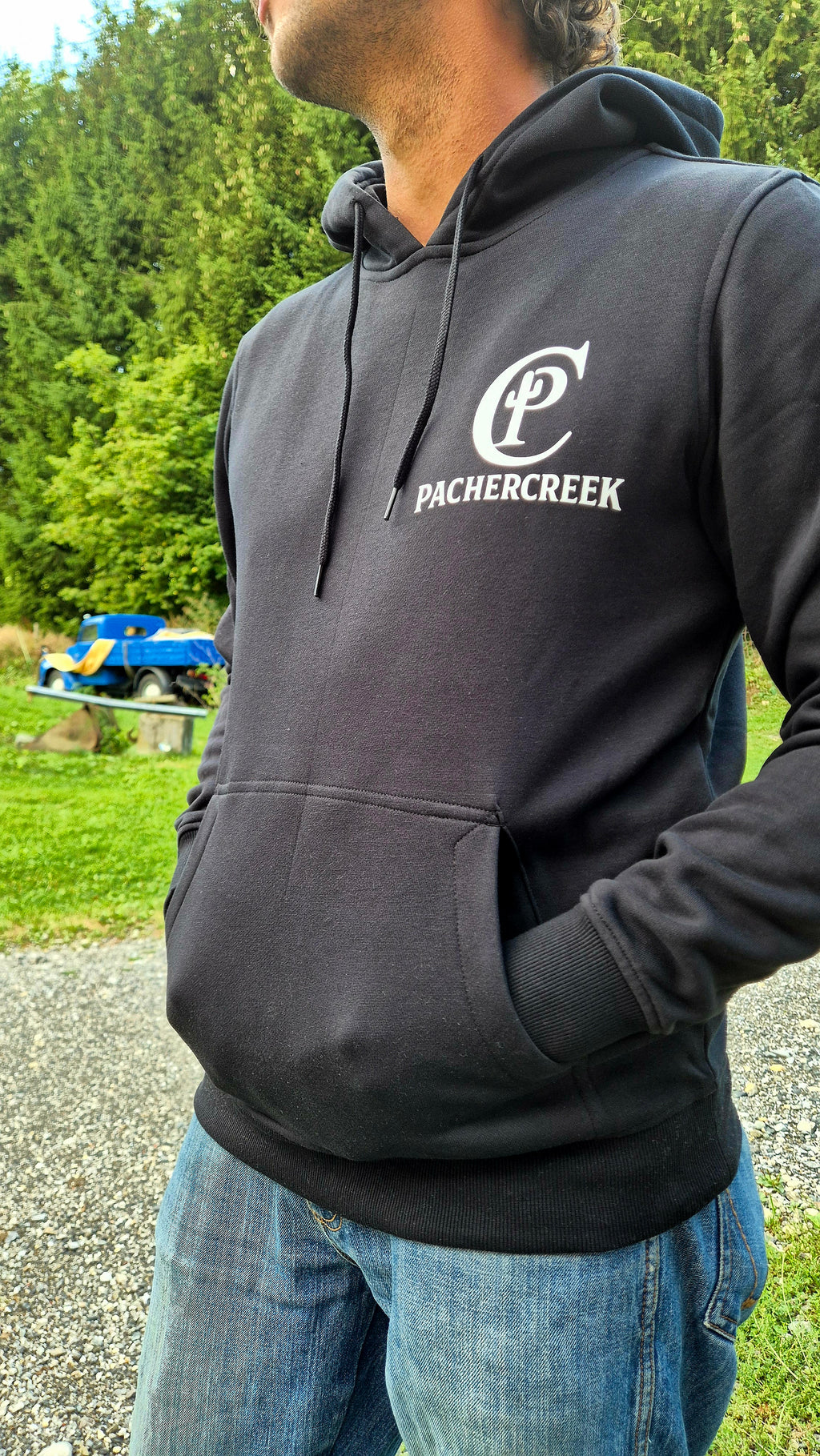 Pachercreek Logo auf der Brust, Hoodie Schwarz